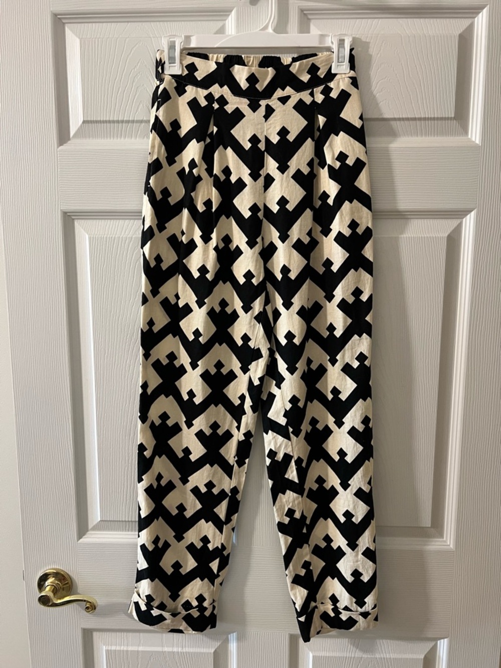 Black & Cream Geometric Print High-Waisted Pants NWT